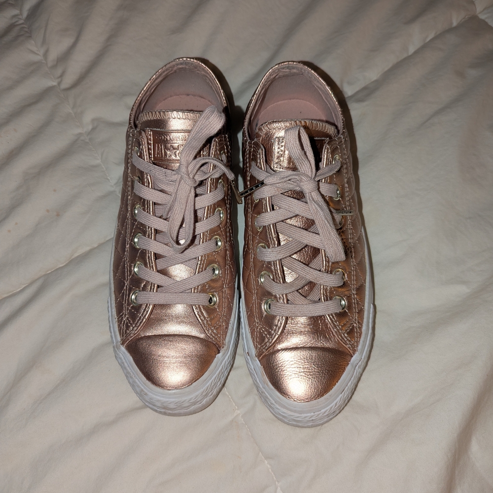 Elegant Rose Gold Women's Sneakers